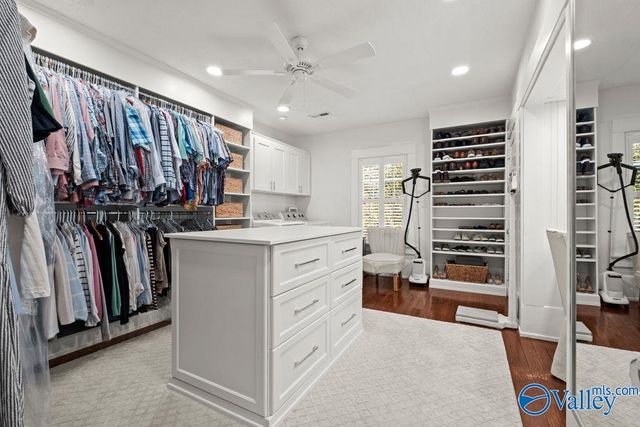 212 Argyle Circle, Gadsden, AL 35901