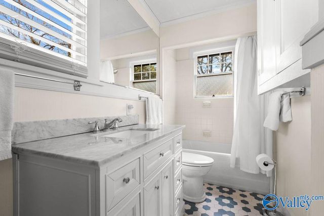 212 Argyle Circle, Gadsden, AL 35901