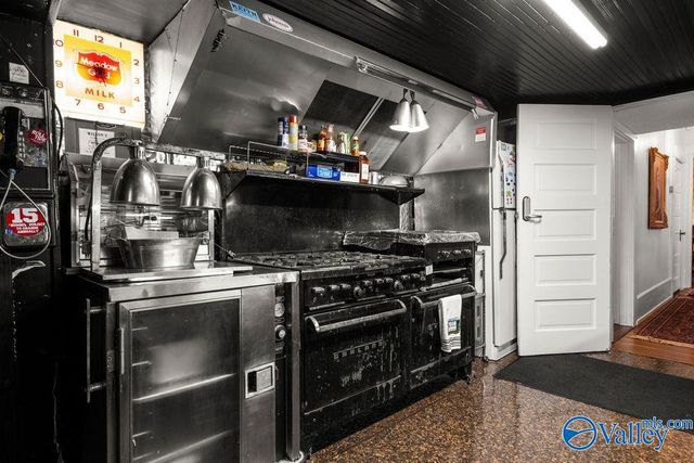 212 Argyle Circle, Gadsden, AL 35901