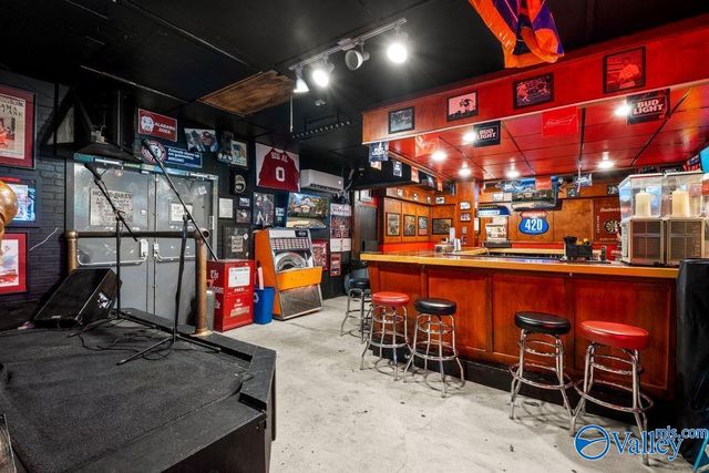 212 Argyle Circle, Gadsden, AL 35901