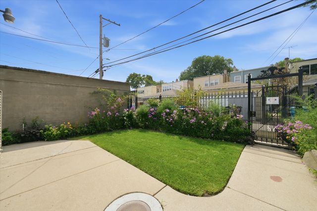 2448 N Keeler Avenue Garden, Chicago, IL 60639