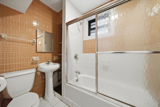 2448 N Keeler Avenue Garden, Chicago, IL 60639