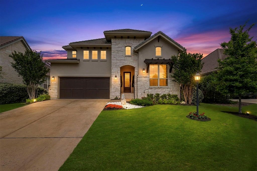 307 Maxwell WAY 20, Lakeway, TX 78738