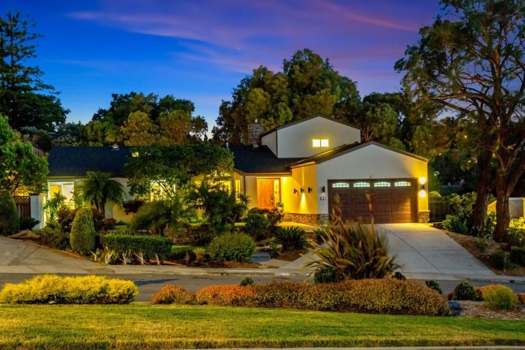 10 Bennett Road, Redwood City, CA 94062