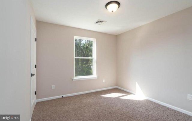 409 CRESCENT BLVD, Millville, NJ 08332