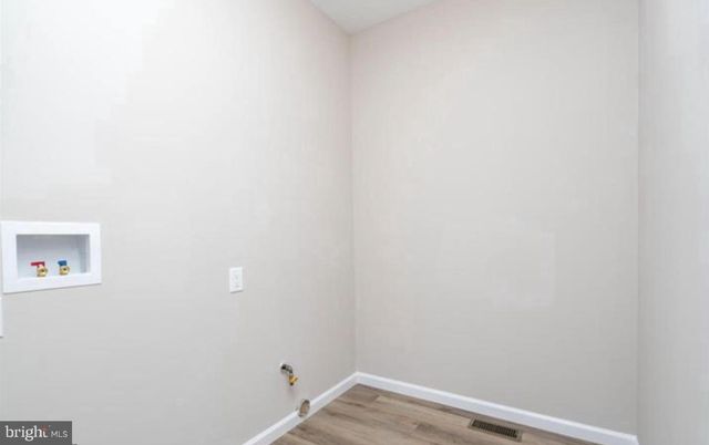 409 CRESCENT BLVD, Millville, NJ 08332
