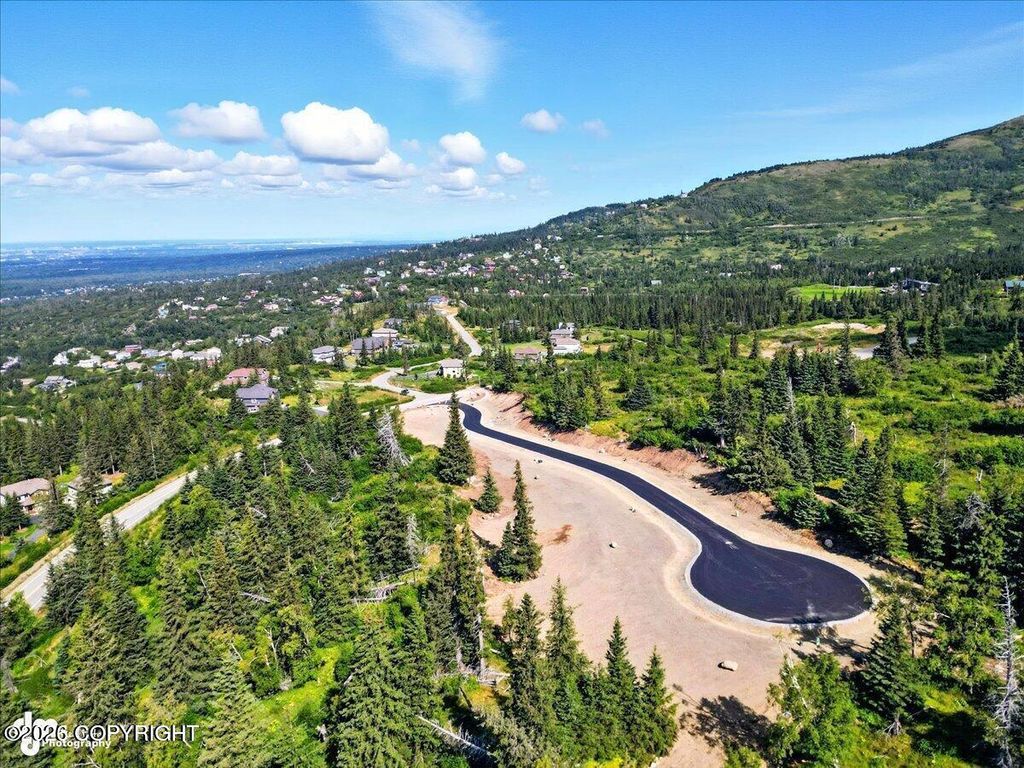 L5 Panoramic Circle, Anchorage, AK 99516