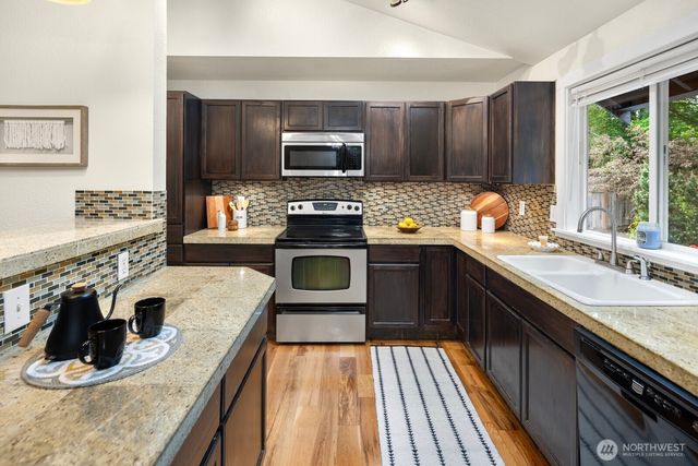 1817 91st Drive SE, Lake Stevens, WA 98258