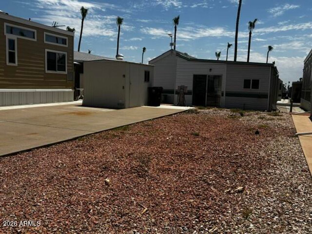 610 S IRONSTONE Drive 610, Apache Junction, AZ 85119 — photo 2