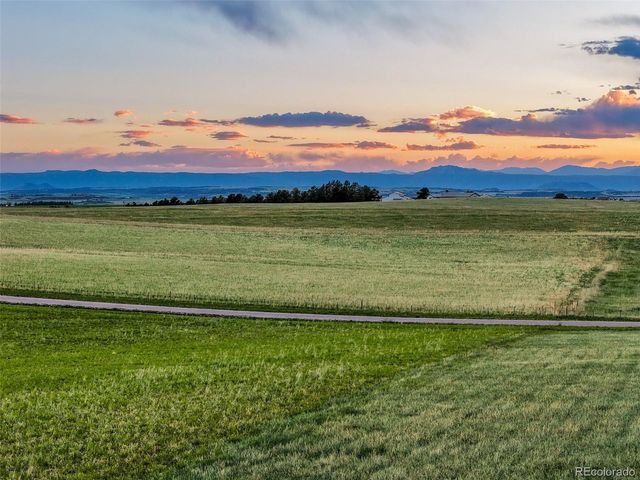 30333 Kootney St, Elizabeth, CO 80107