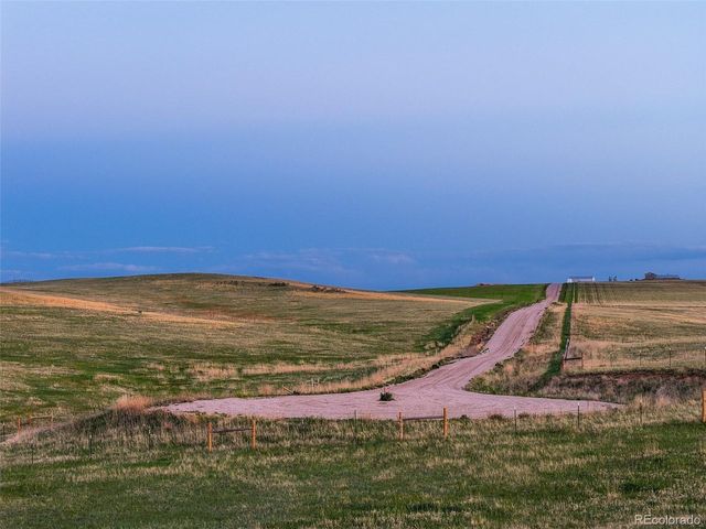 30333 Kootney St, Elizabeth, CO 80107
