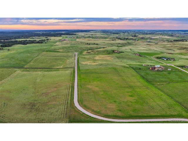 30333 Kootney St, Elizabeth, CO 80107
