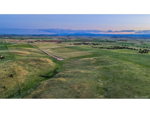 30333 Kootney St, Elizabeth, CO 80107
