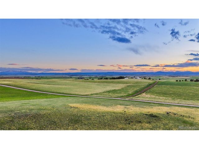 30333 Kootney St, Elizabeth, CO 80107