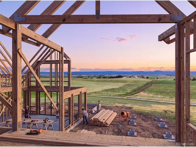30333 Kootney St, Elizabeth, CO 80107