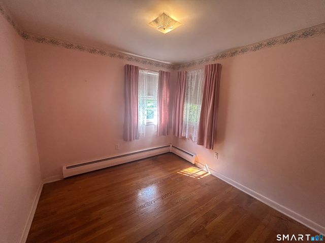 28 Clearview Circle, Naugatuck, CT 06770