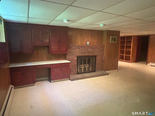 28 Clearview Circle, Naugatuck, CT 06770