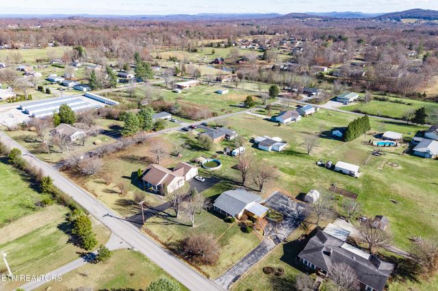 3323 Fisk Road, Cookeville, TN 38506