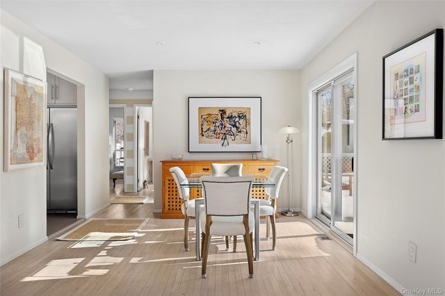 11 Sandown Court, Wainscott, NY 11975