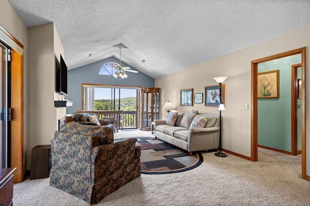 150 Sunken Forest Drive 4-157, Forsyth, MO 65653