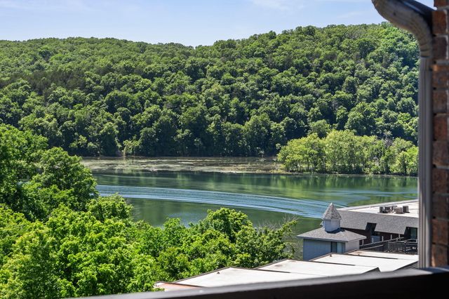 150 Sunken Forest Drive 4-157, Forsyth, MO 65653