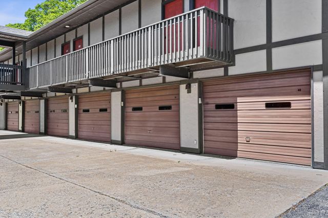 150 Sunken Forest Drive 4-157, Forsyth, MO 65653