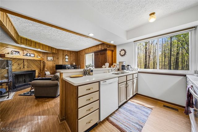6216 Center Street, Mentor, OH 44060