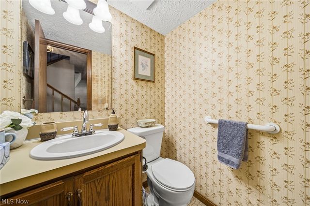 6216 Center Street, Mentor, OH 44060