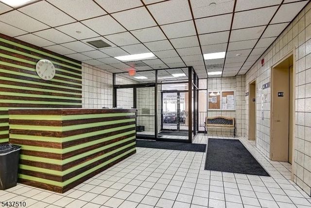 10 N Wood Ave 519, Linden City, NJ 07036