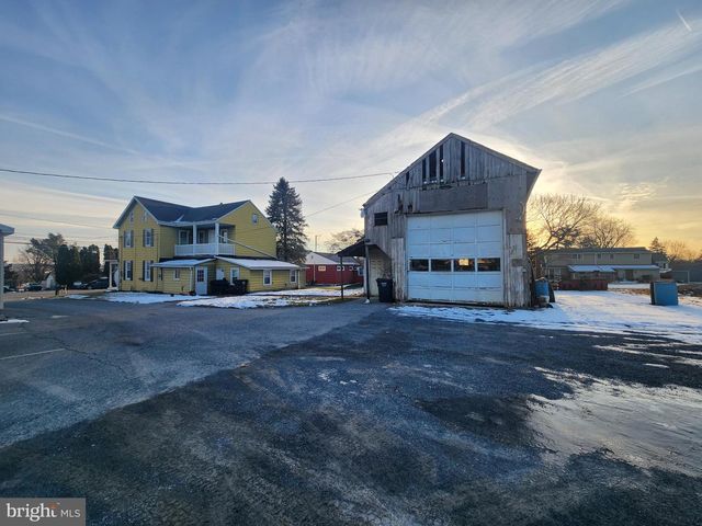 1172 MOUNT JOY RD, Manheim, PA 17545