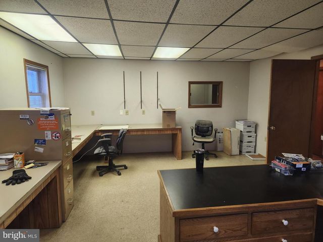 1172 MOUNT JOY RD, Manheim, PA 17545