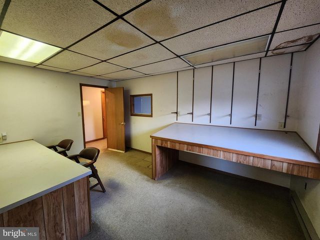 1172 MOUNT JOY RD, Manheim, PA 17545