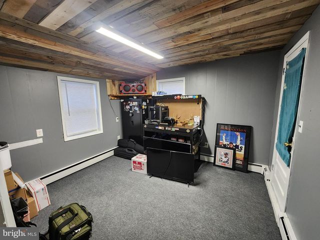 1172 MOUNT JOY RD, Manheim, PA 17545