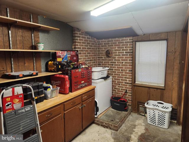 1172 MOUNT JOY RD, Manheim, PA 17545