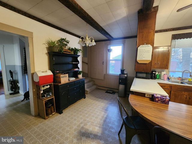 1172 MOUNT JOY RD, Manheim, PA 17545