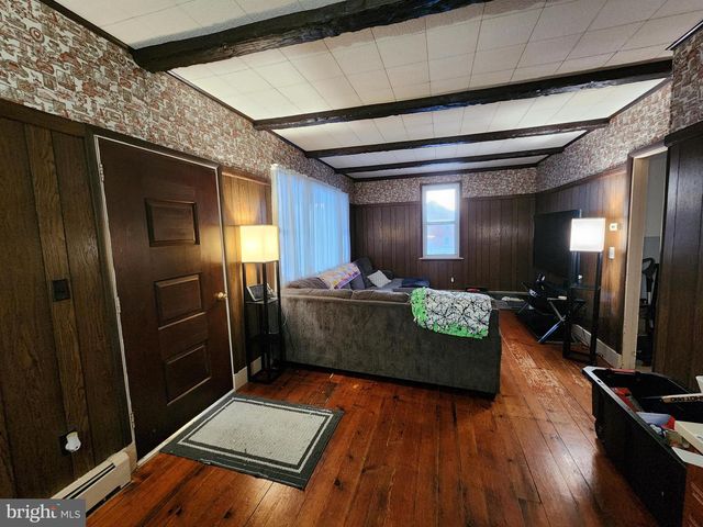 1172 MOUNT JOY RD, Manheim, PA 17545