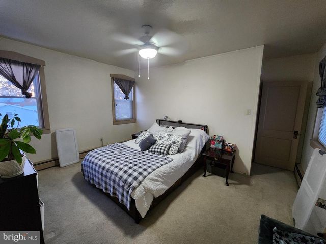 1172 MOUNT JOY RD, Manheim, PA 17545