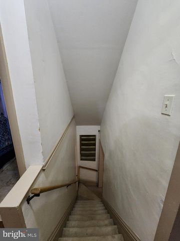 1172 MOUNT JOY RD, Manheim, PA 17545