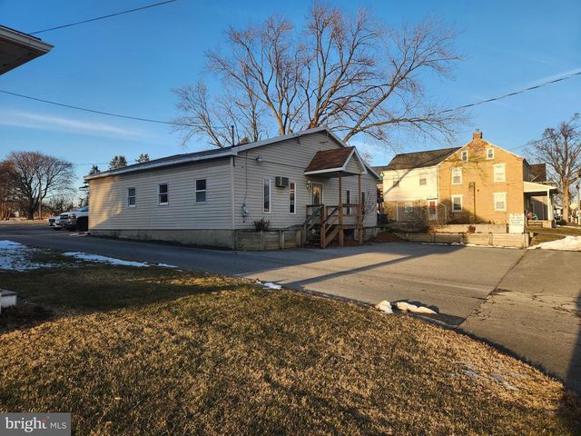 1172 MOUNT JOY RD, Manheim, PA 17545