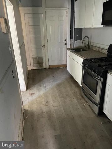 2518 DRUID PARK DR, Baltimore, MD 21215