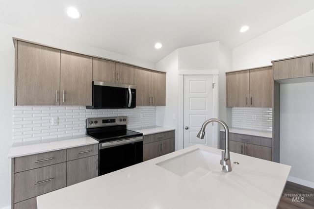 1314 N Coltsfoot Ave, Kuna, ID 83634