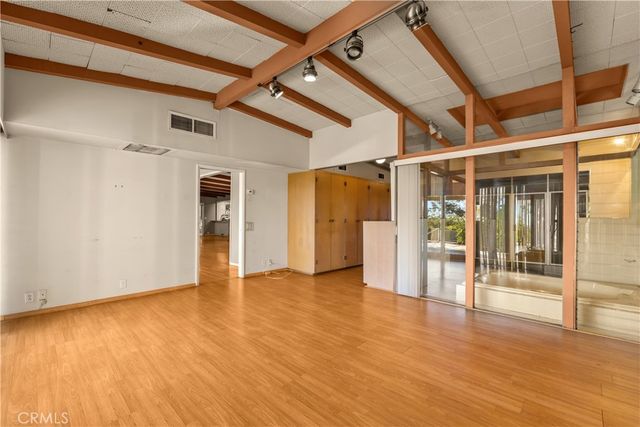 595 Rim Road, Pasadena, CA 91107