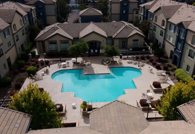 2001 Club Center Dr #2107, Sacramento, CA 95835