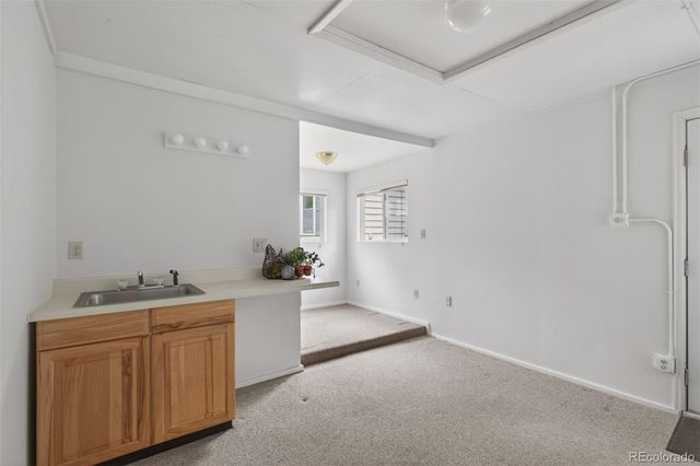 2220 East Street, Golden, CO 80401