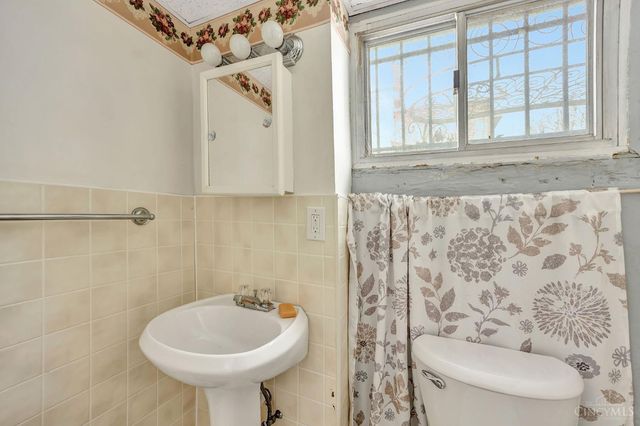 3238 Buell Street, Cincinnati, OH 45211