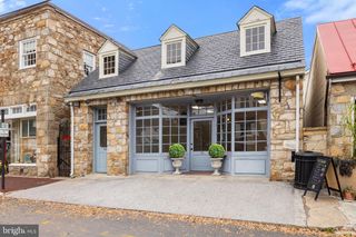 13 & 15 S MADISON ST S, Middleburg, VA 20117