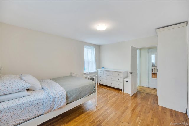 84-50 169th Street 410, Jamaica Hills, NY 11432