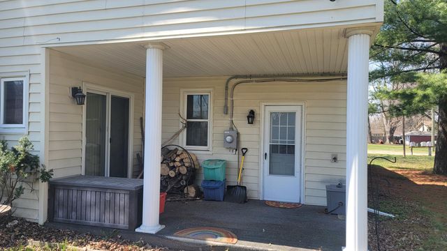 49450 Cross Street, Van Buren Twp, MI 48111
