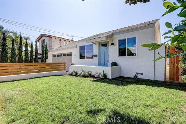 1706 2nd, Manhattan Beach, CA 90266