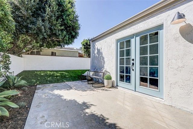 1706 2nd, Manhattan Beach, CA 90266